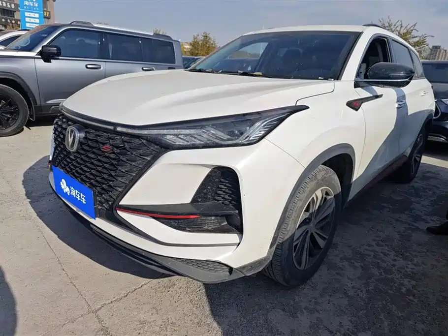 Changan CS75 PLUS 2020 — фото 1