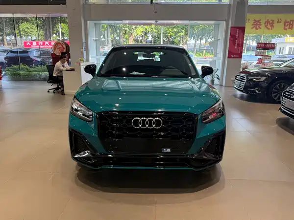 Audi Q2L 2022