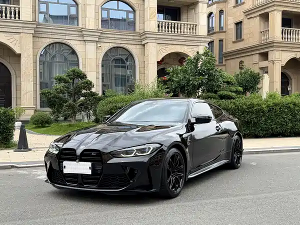 BMW M4 2021