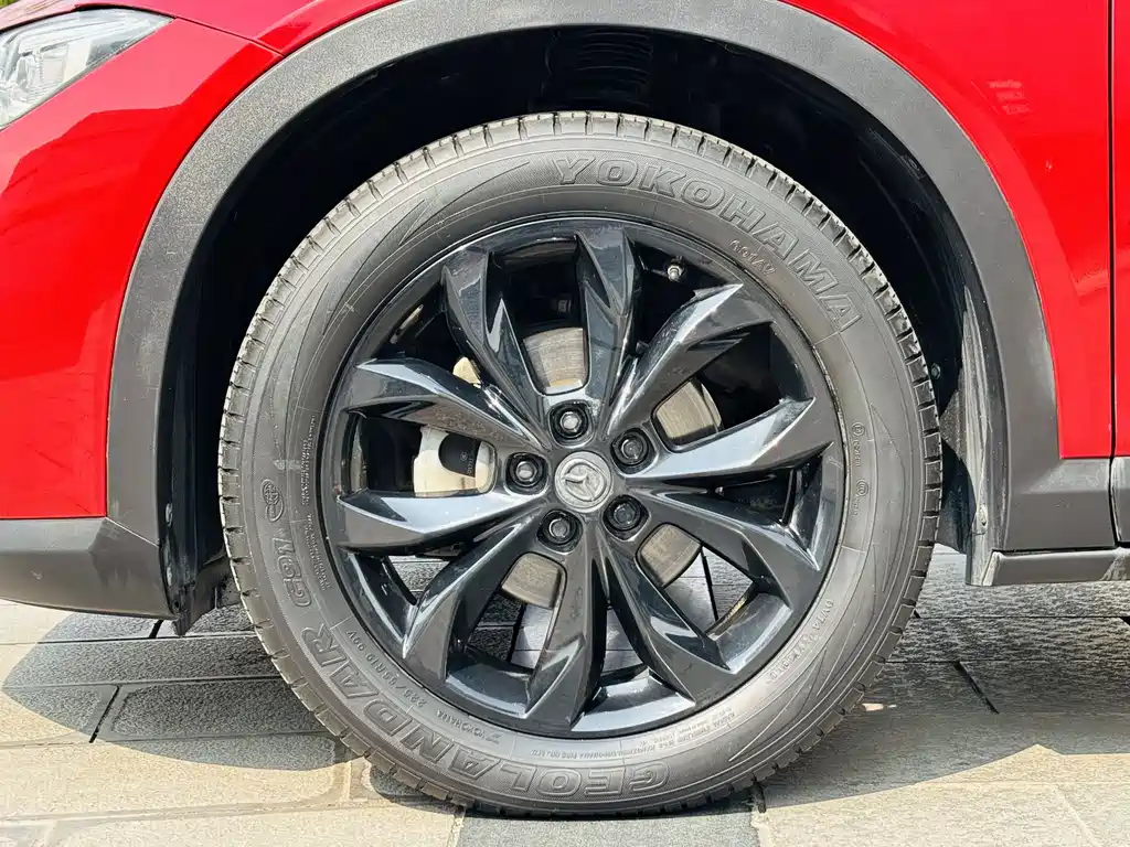 Mazda CX-4 2019 — фото 10