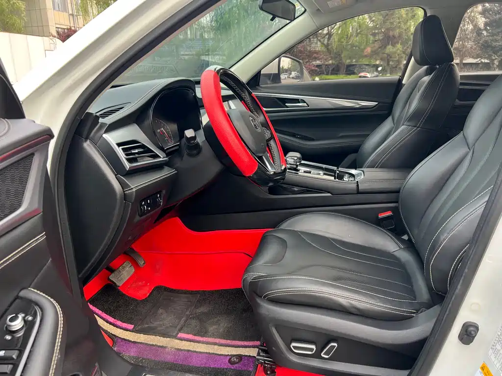 Changan CS85 COUPE 2019 — фото 15