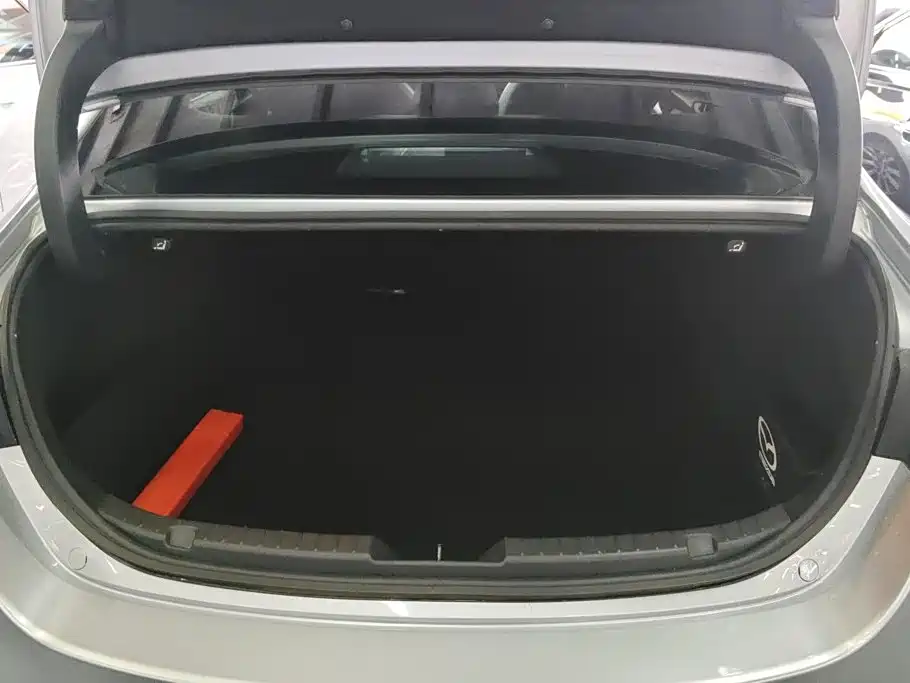Mazda 3 Angkesela 2021