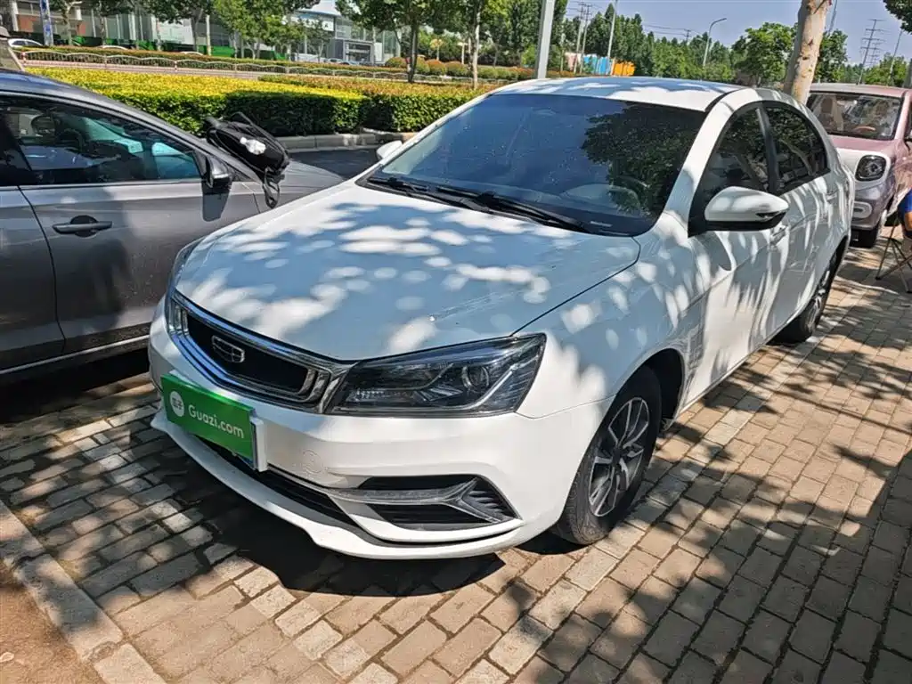 Geely Emgrand 2020 — фото 2