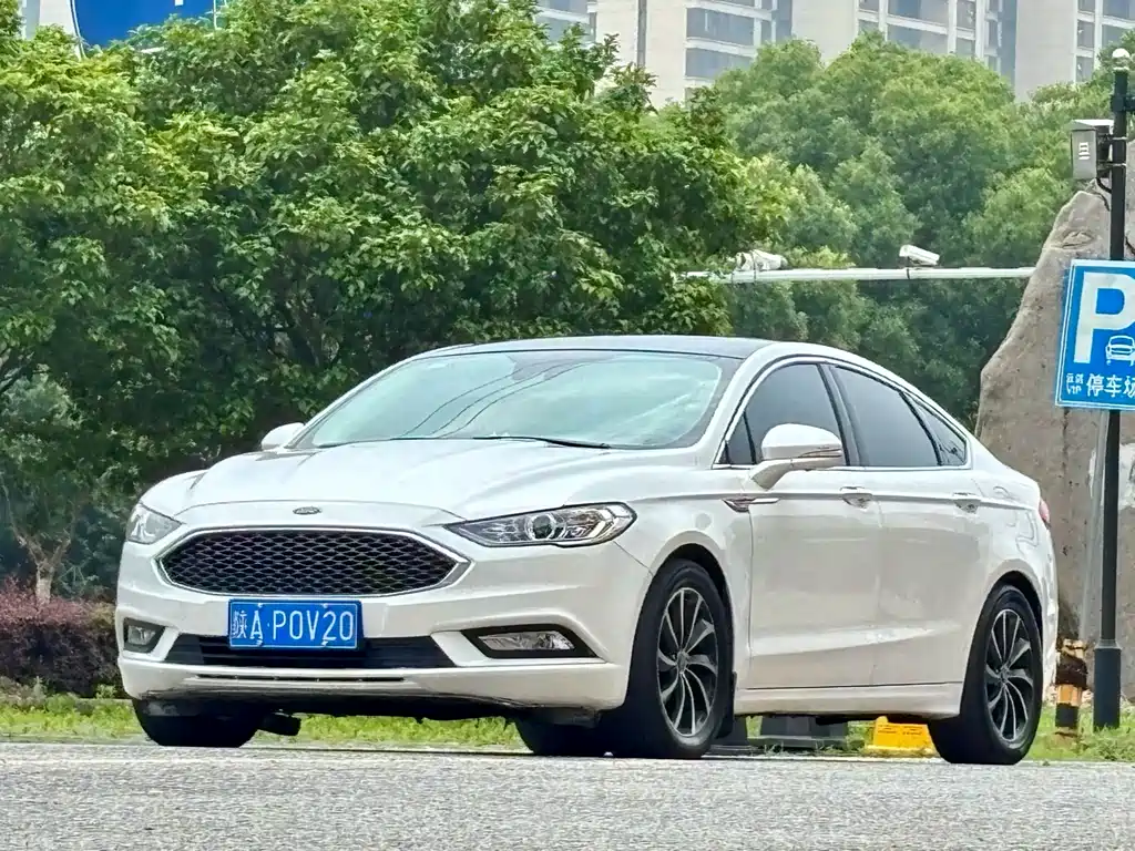 Ford Mondeo 2017 — фото 2