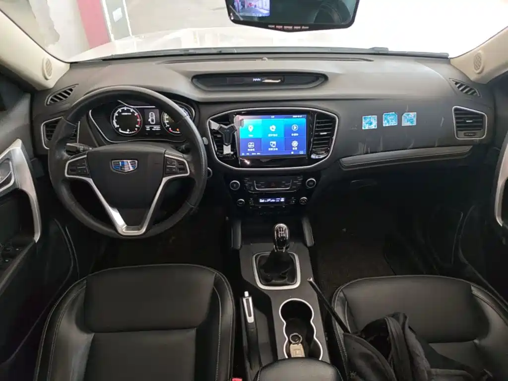 Geely Vision X6 2016 — фото 16