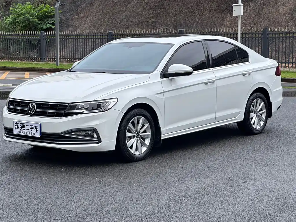 Volkswagen Bora 2021