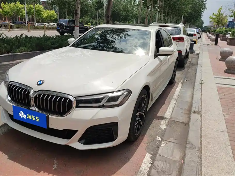 BMW 5 Series 2022