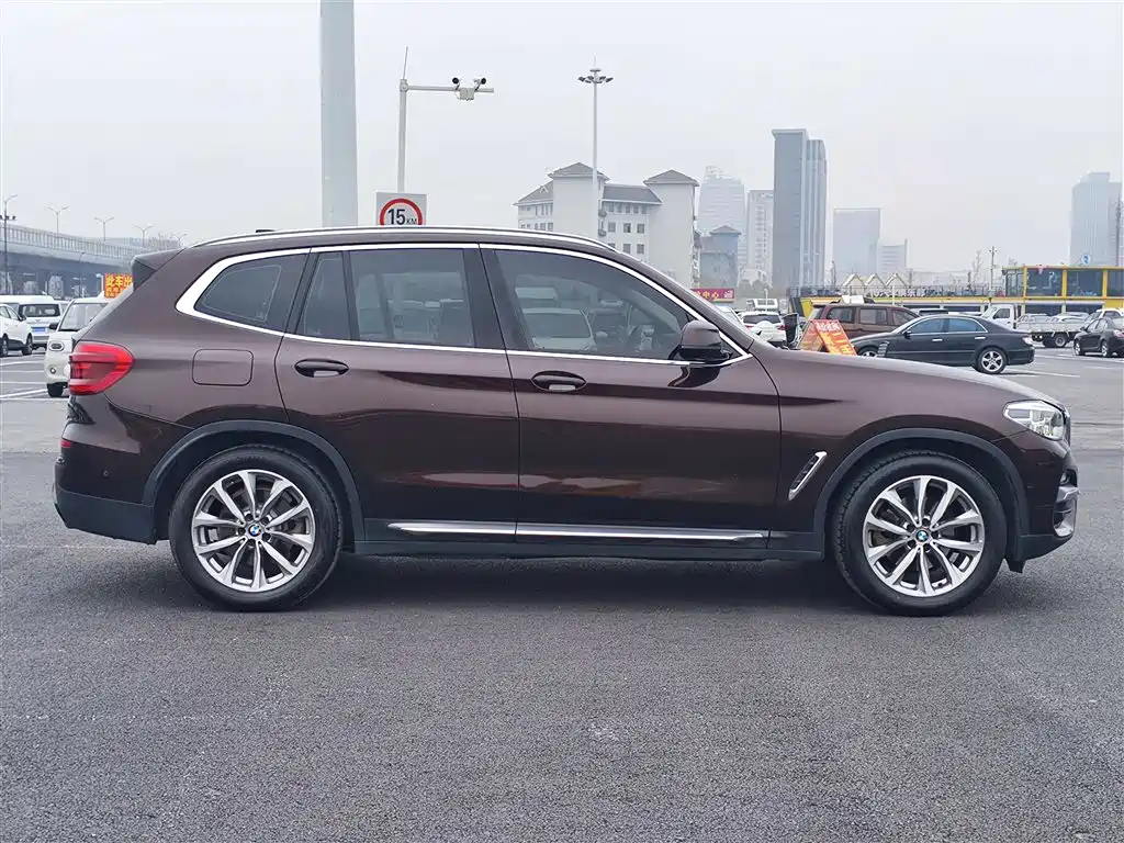 BMW X3 2019 — фото 6