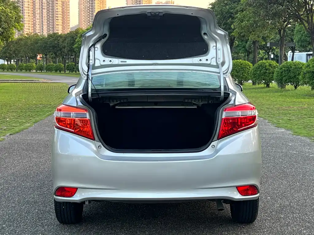Toyota Vios 2014 — фото 17