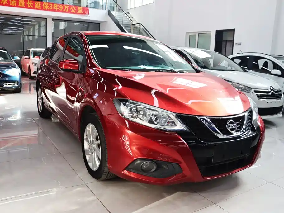 Nissan Tiida 2017 — фото 3