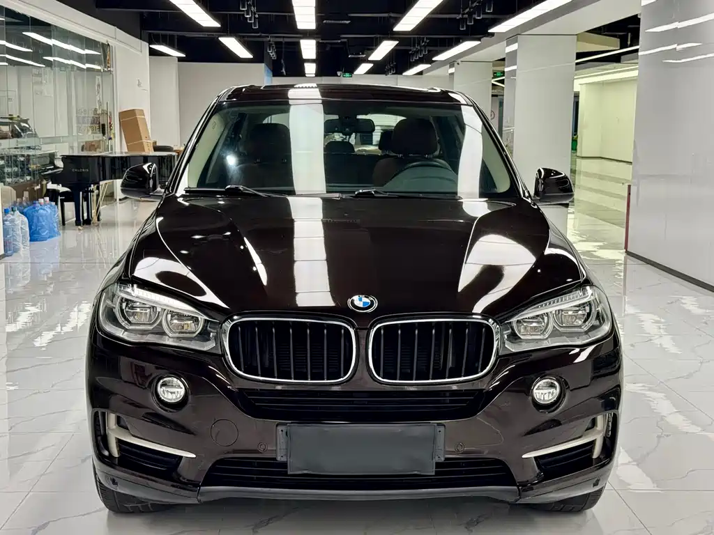 BMW X5 2018 — фото 2