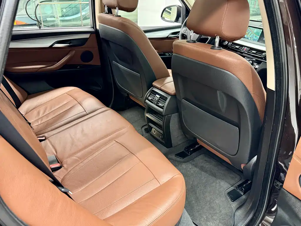 BMW X5 2018 — фото 17
