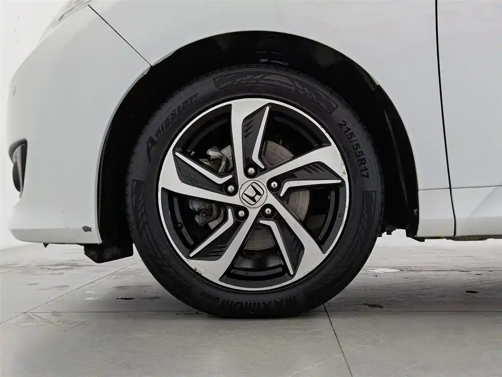 Honda Odyssey 2018 — фото 17