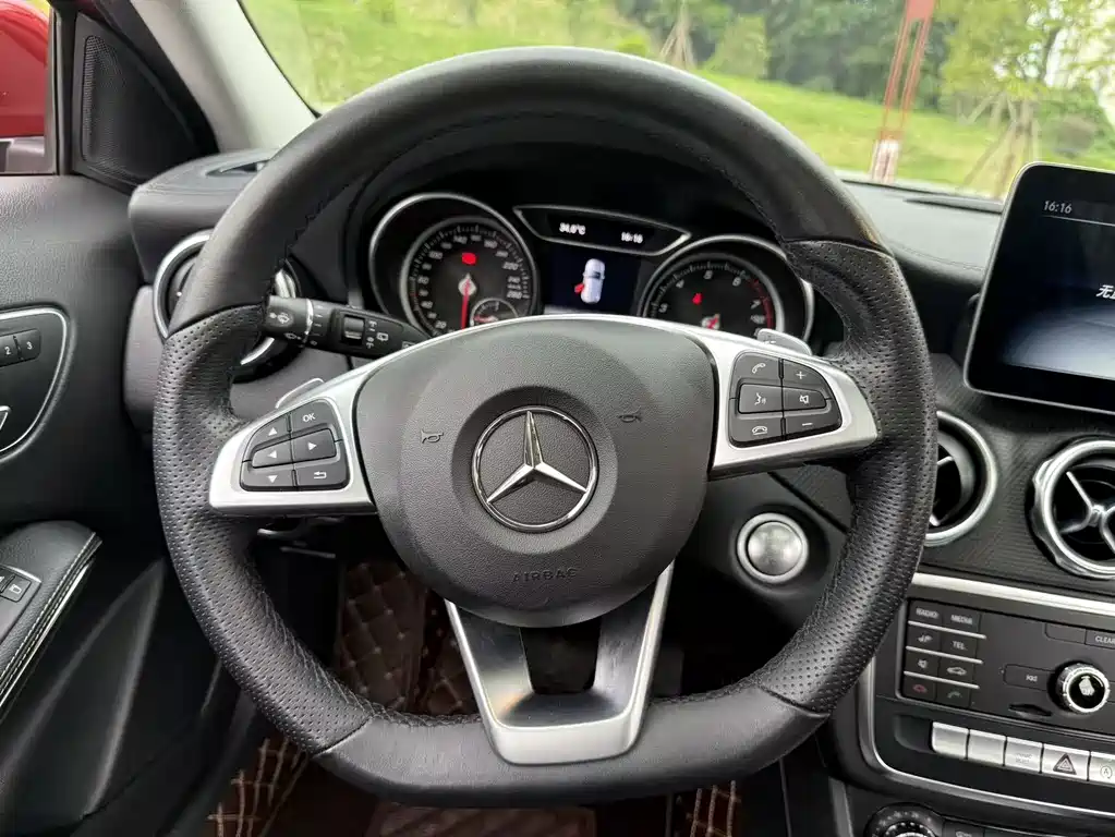 Mercedes-Benz GLA 2019 — фото 9