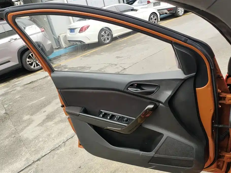 Baojun 310 2017