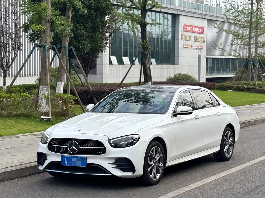 Mercedes-Benz E-Class 2021 — фото 1