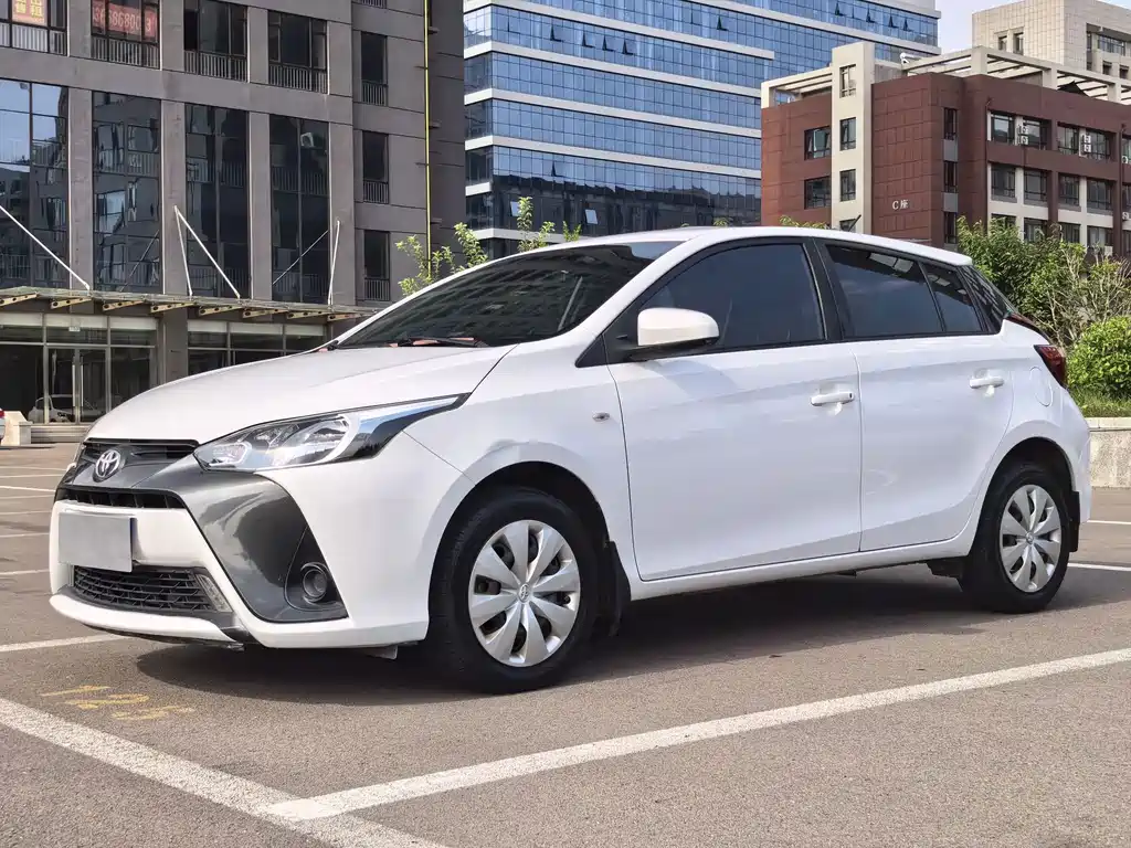 Toyota Yaris L 2017