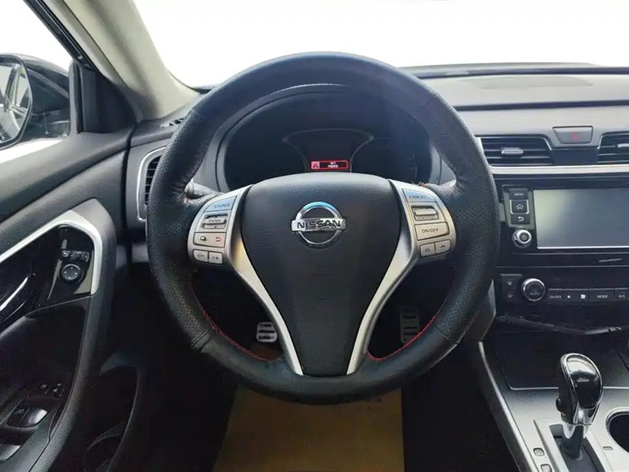 Nissan Teana 2016 — фото 15