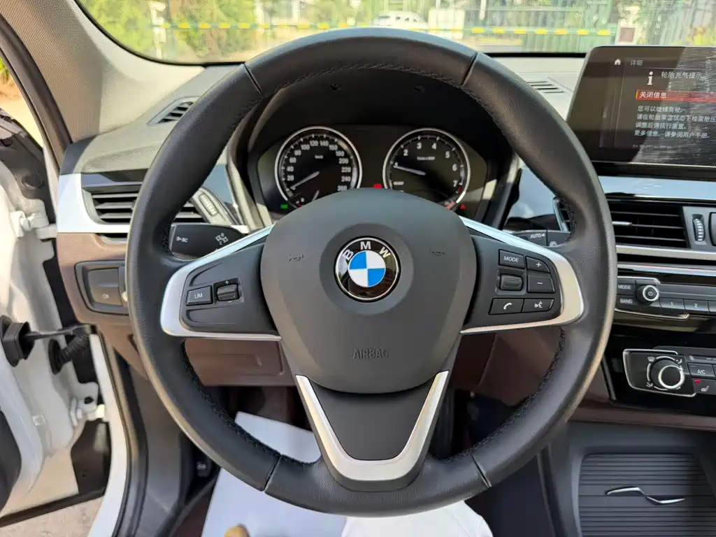 BMW X1 2023 — фото 18