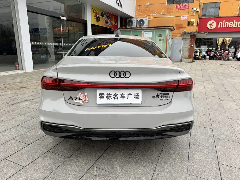 Audi A7L 2025 — фото 4