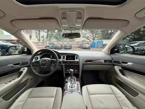 Audi A6L 2010