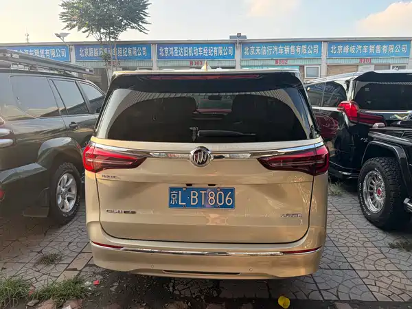 Buick GL8 2022