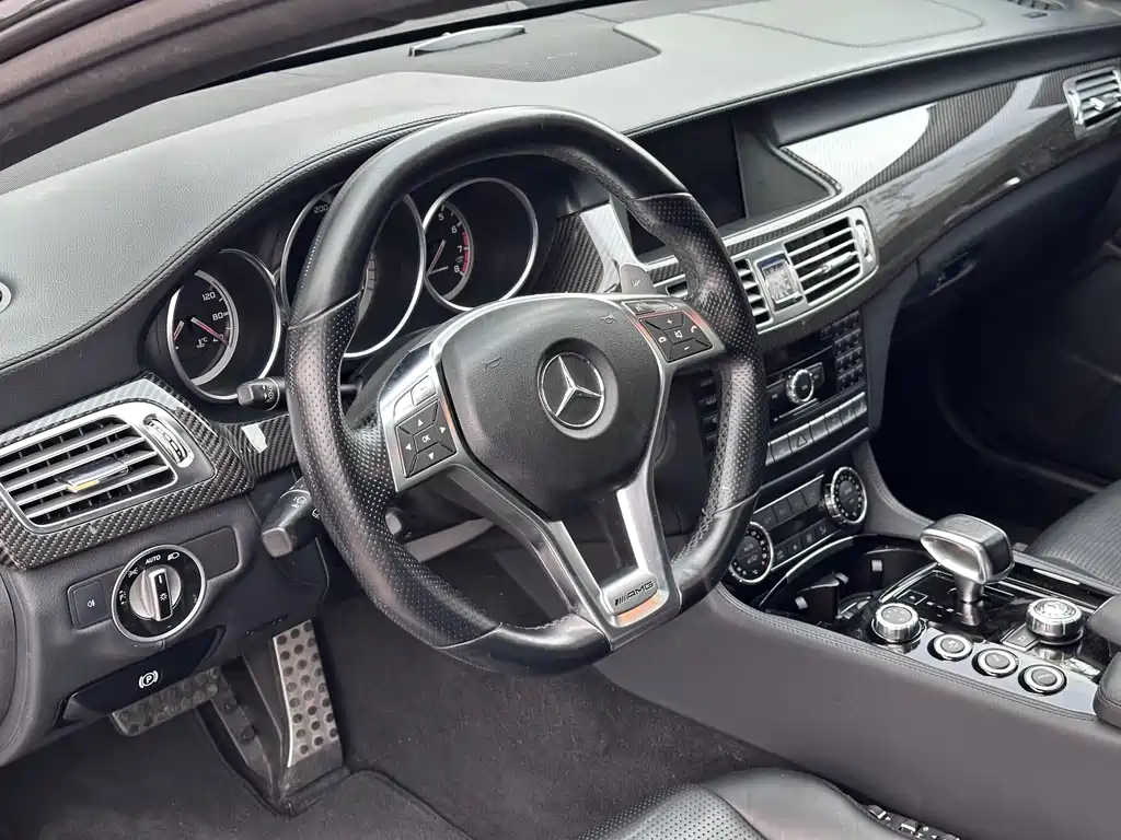 Mercedes-Benz CLS AMG 2013 — фото 6