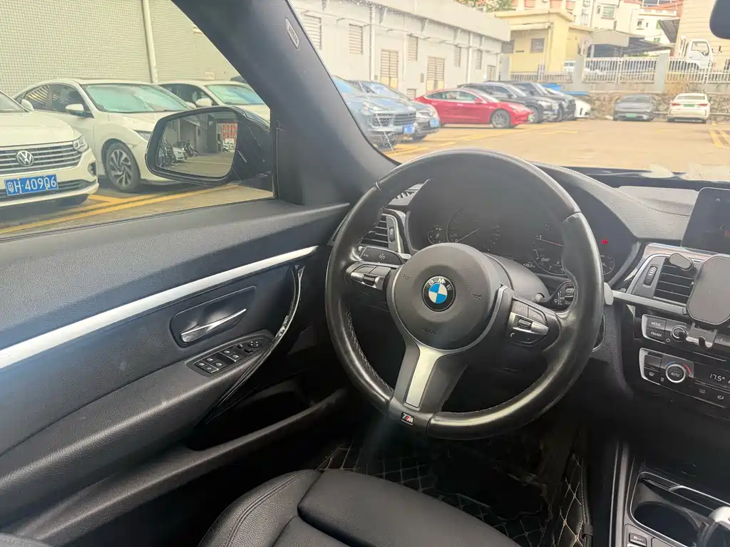 BMW 3 Series GT 2019 — фото 10