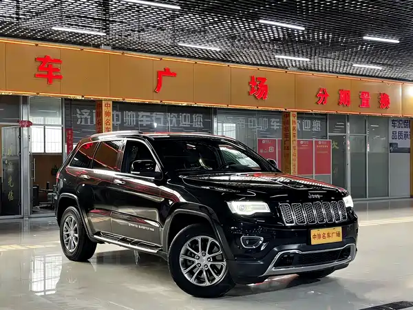Jeep Grand Cherokee 2015