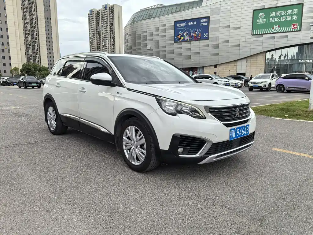 Peugeot 5008 2019 — фото 8