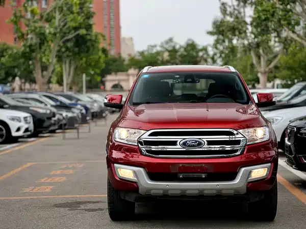 Ford Everest 2017