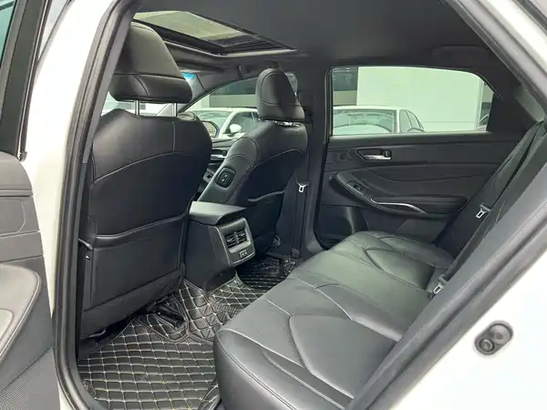 Toyota Avalon 2024
