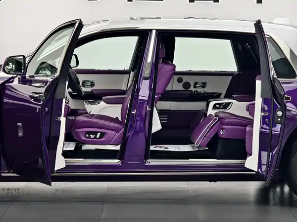 Rolls-Royce Phantom 2021