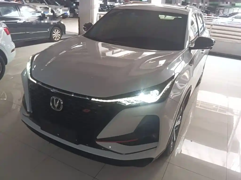 Changan CS75PLUS 2020 — фото 2