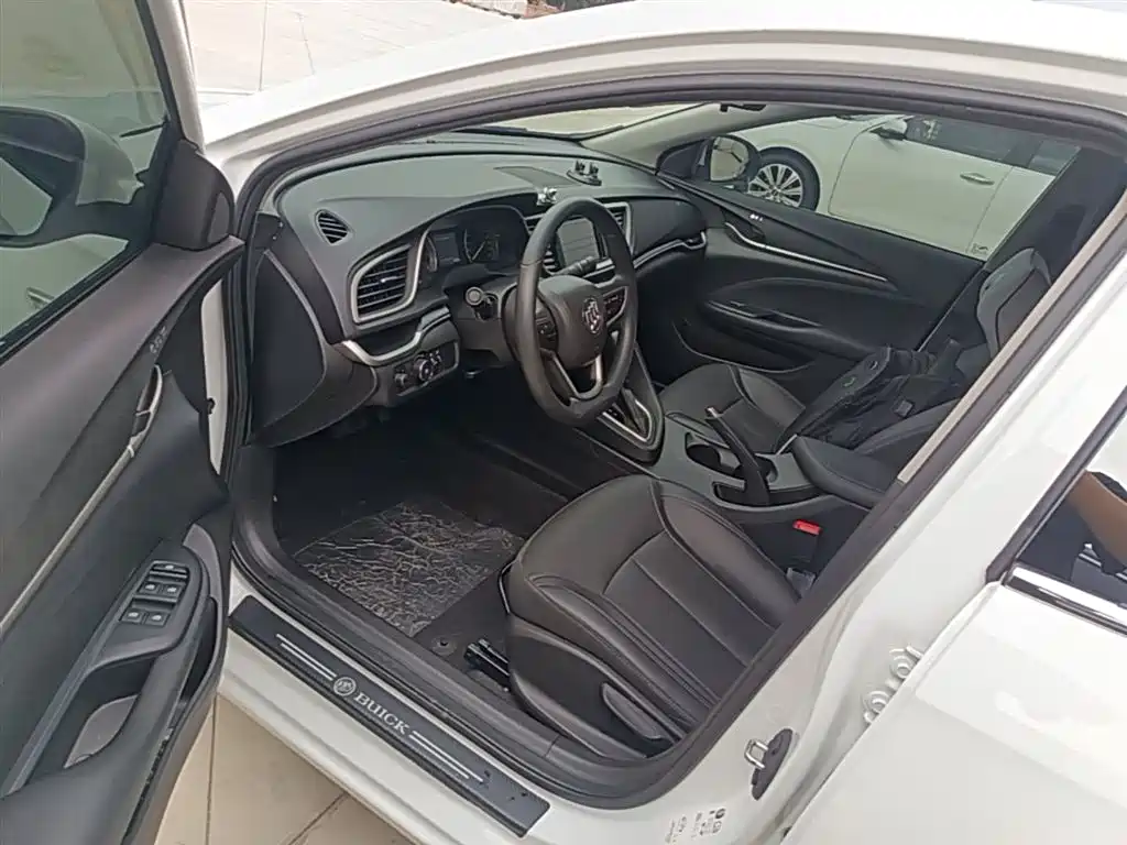 Buick Excelle 2021 — фото 16