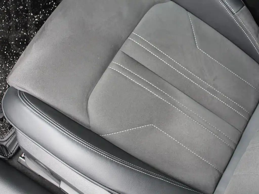 Audi A7L 2025 — фото 19