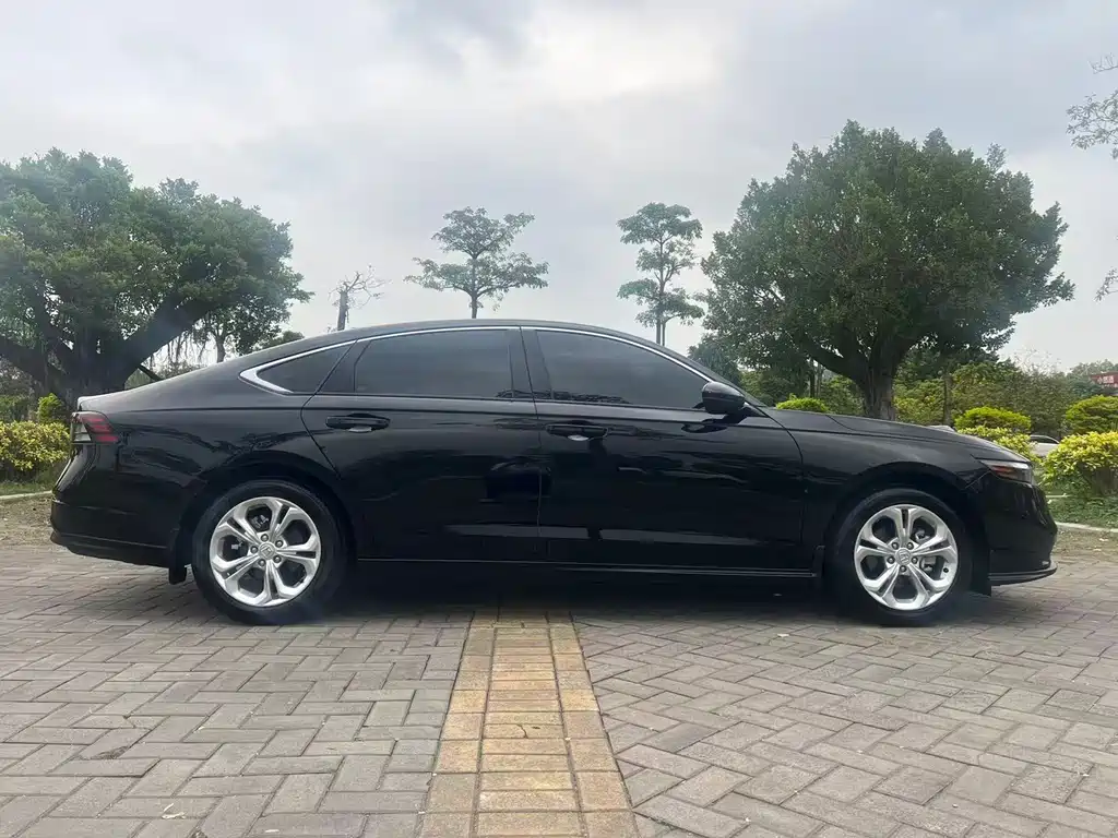 Honda Accord 2024 — фото 14