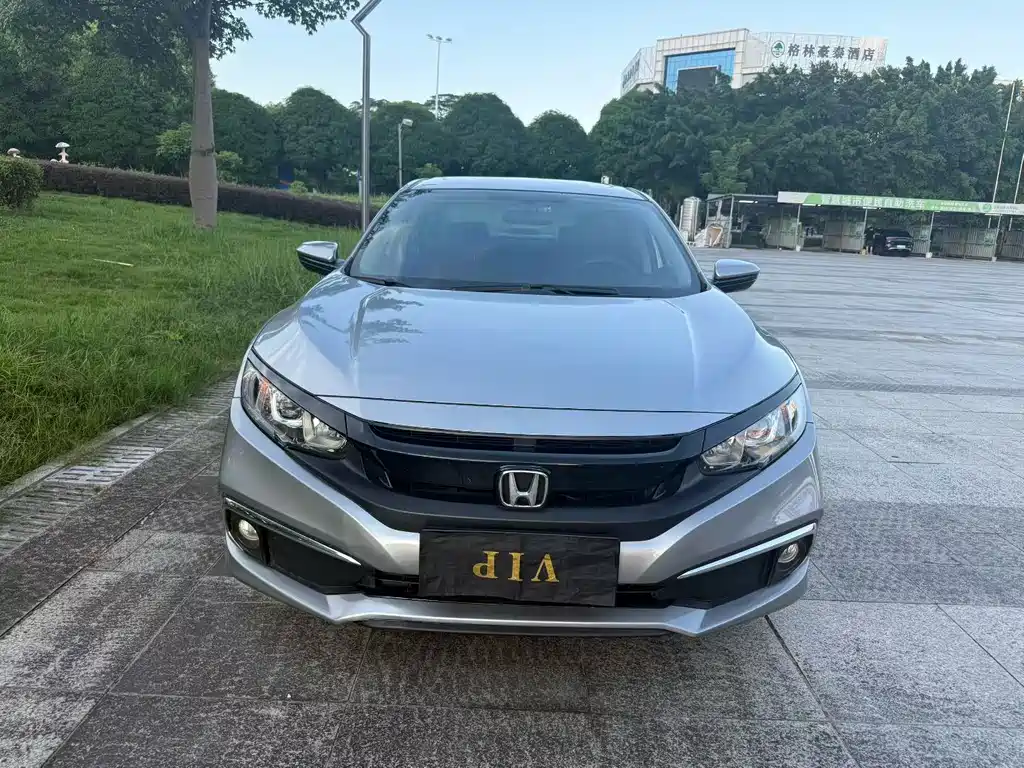 Honda Civic 2020 — фото 2