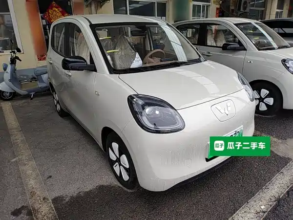 Wuling Hongguang MINIEV 2025
