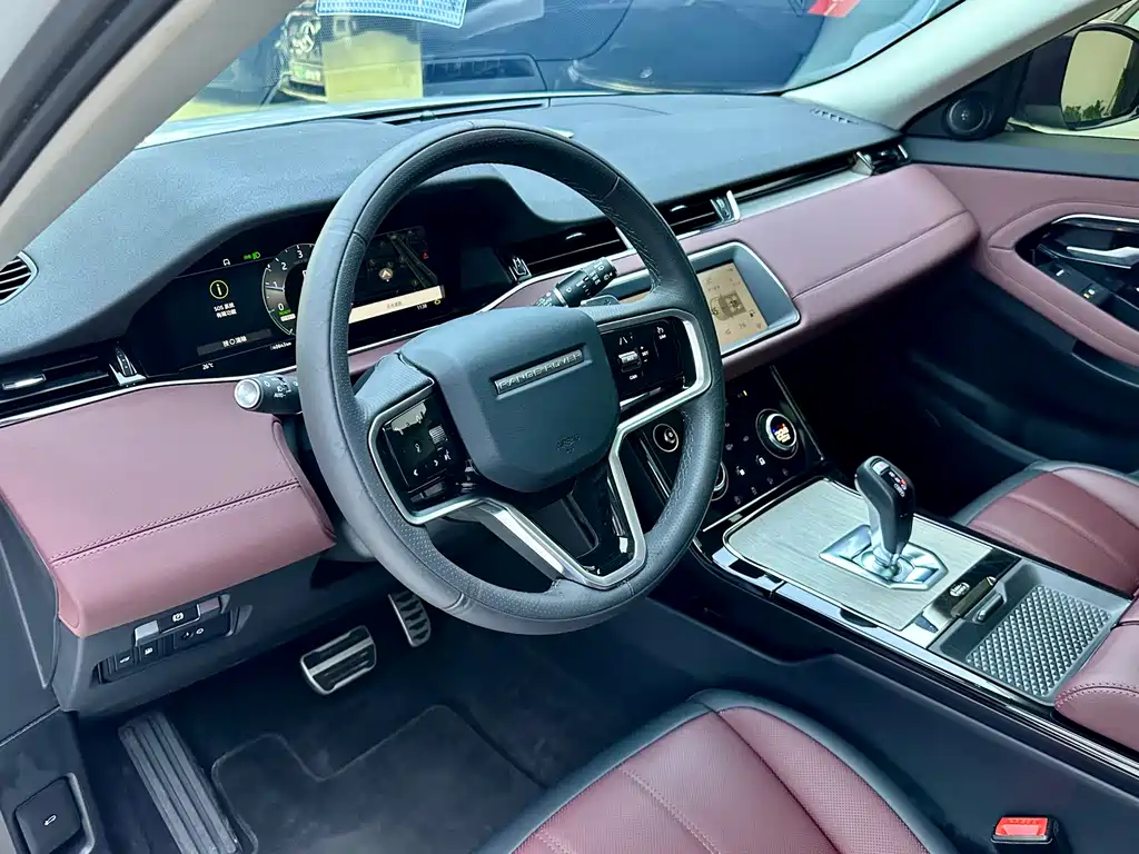 Land Rover Evoque PHEV 2023 — фото 8