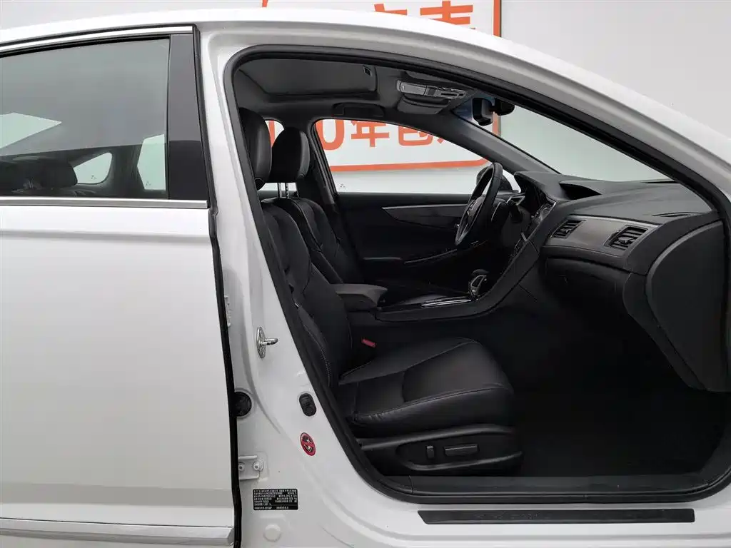 Honda Spirior 2016 — фото 23