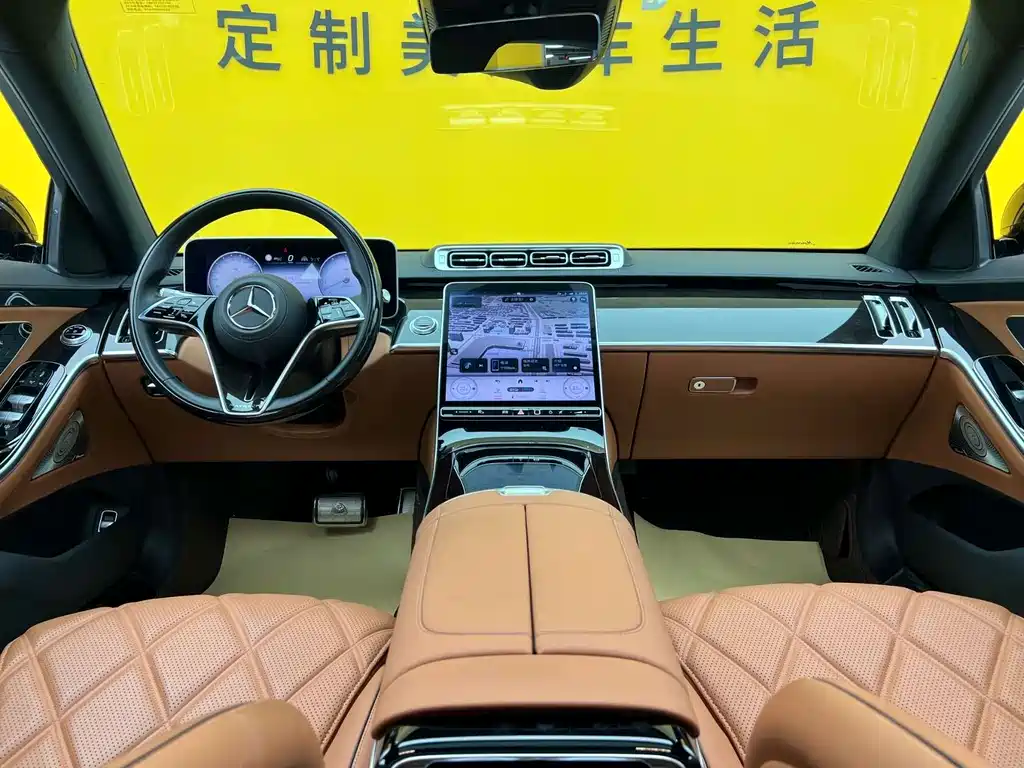 Mercedes-Benz Maybach S-Class 2022 — фото 13