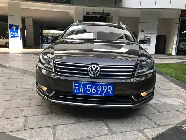 Volkswagen Magotan 2012