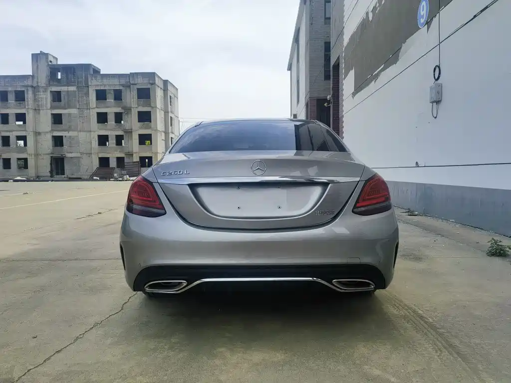 Mercedes-Benz C-Class 2019