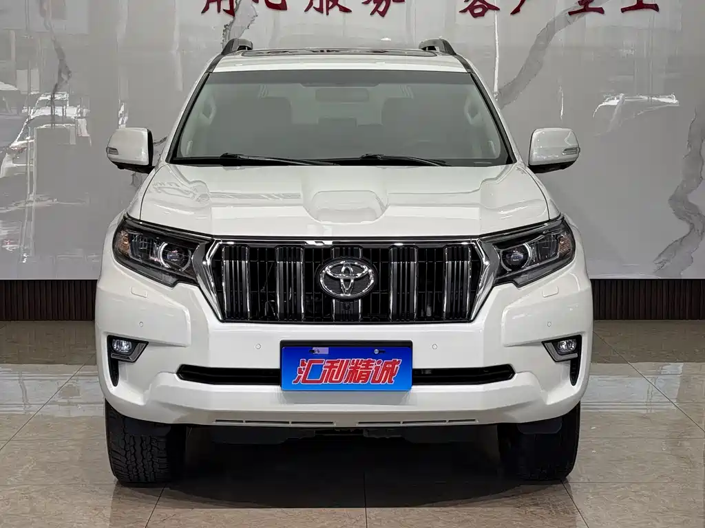 Toyota Prado 2018 — фото 2