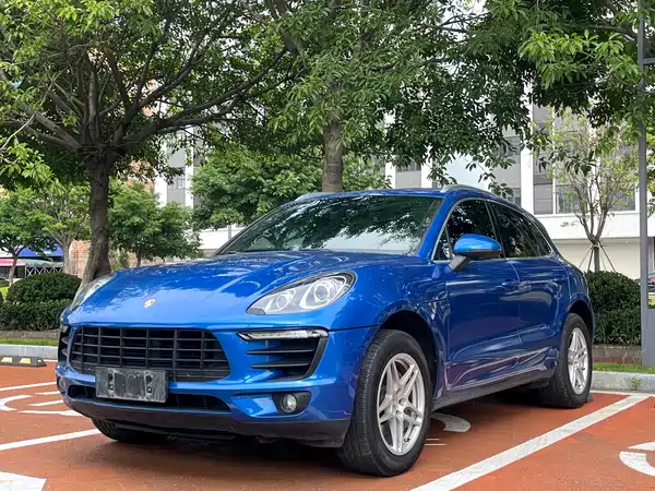 Porsche Macan 2016