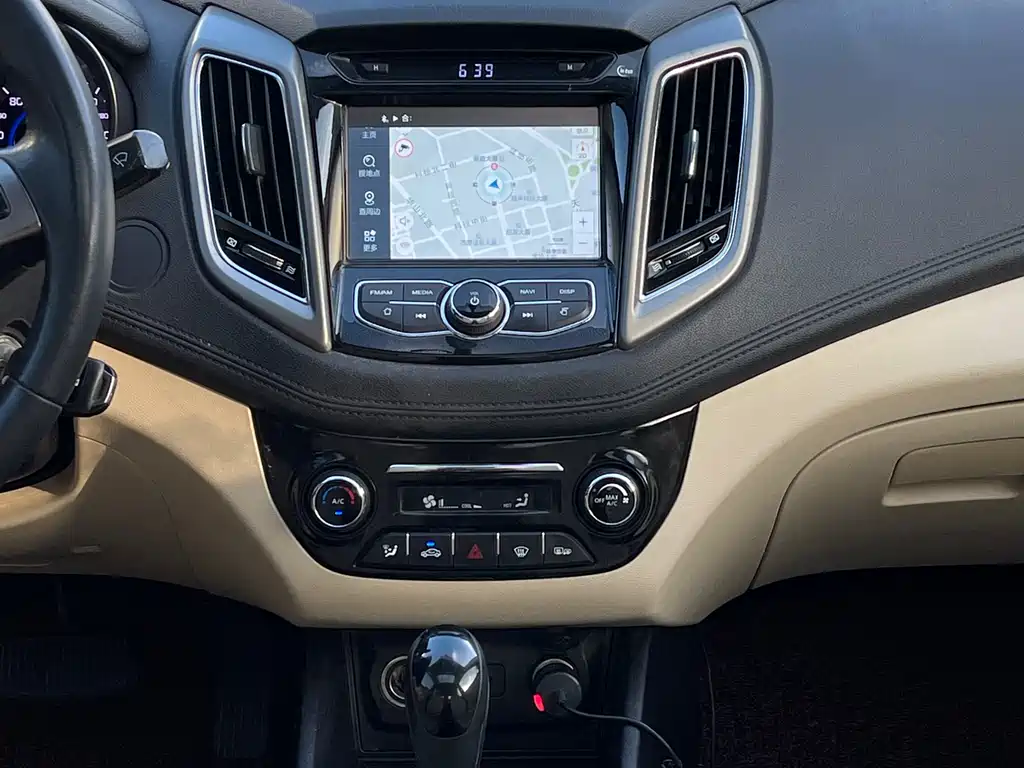 Changan Eado 2018 — фото 11