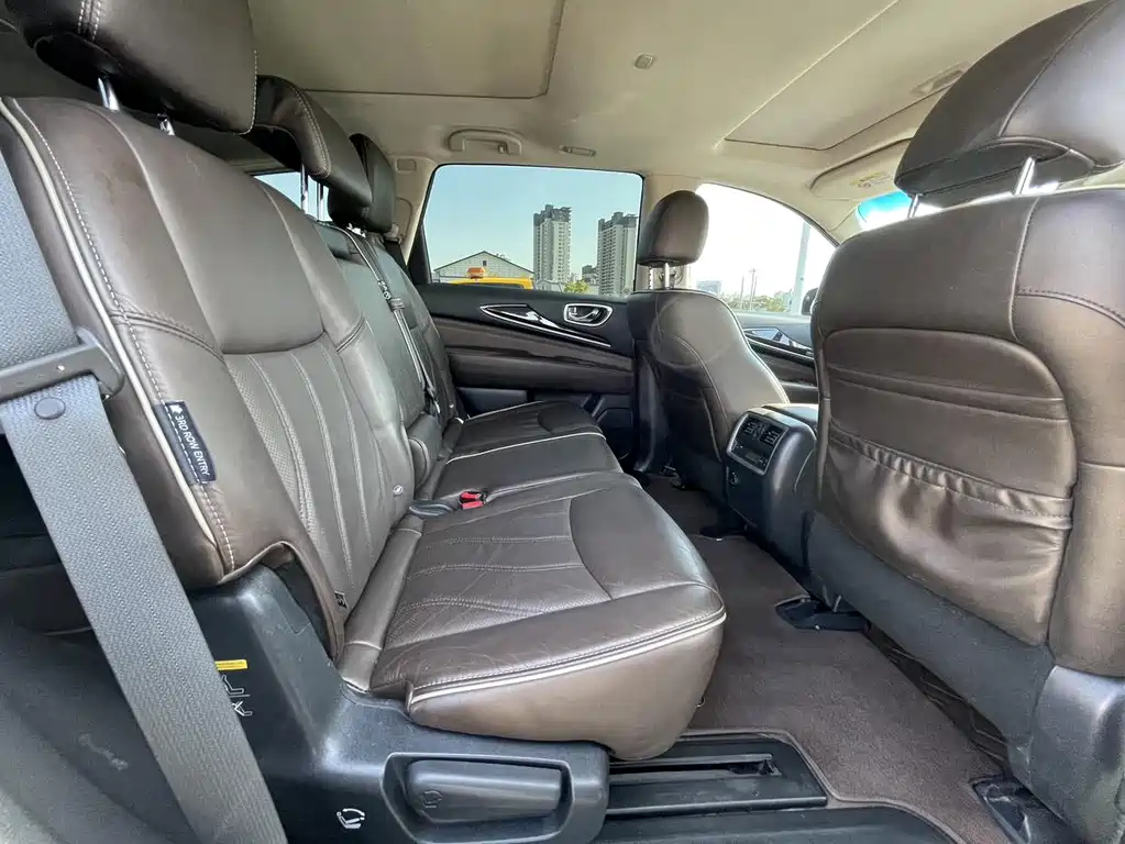 Infiniti QX60 2018 — фото 11