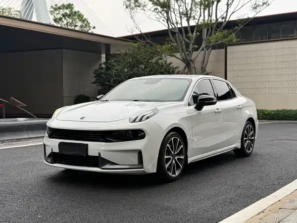 Lynk & Co 03 2019