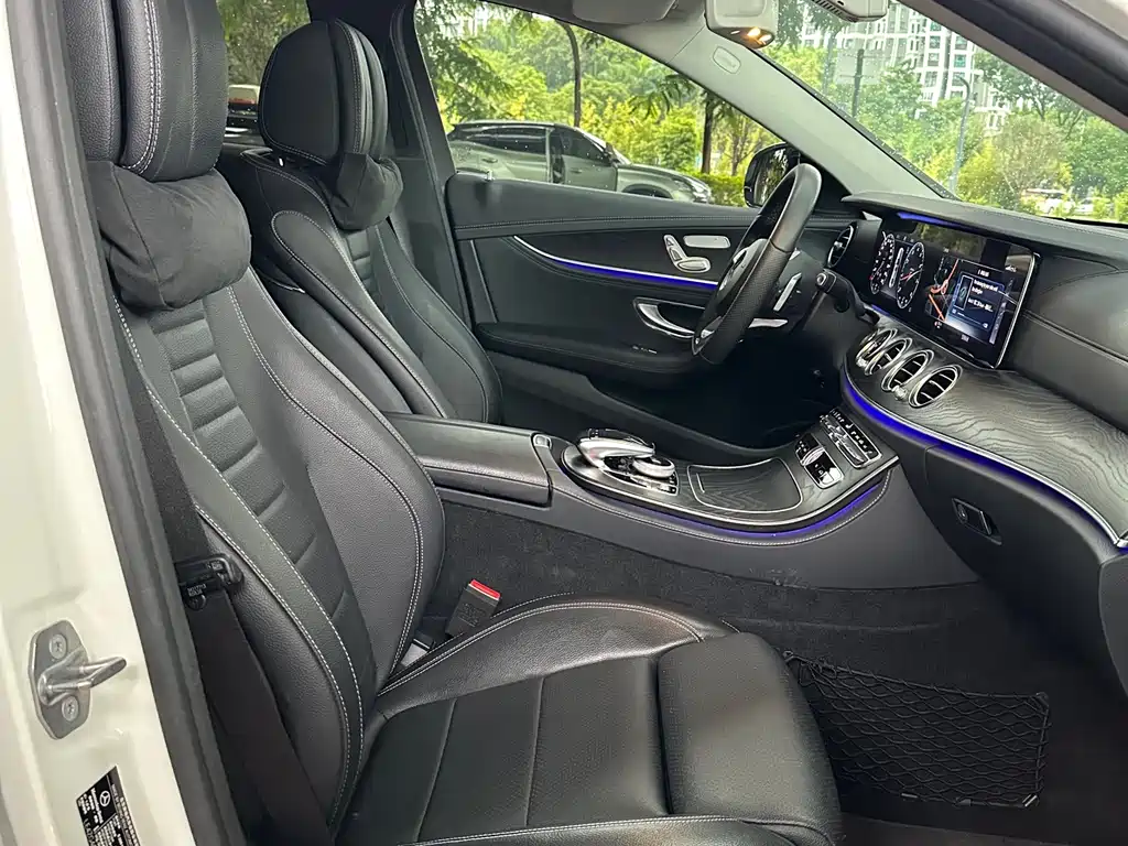 Mercedes-Benz E-Class 2018 — фото 18